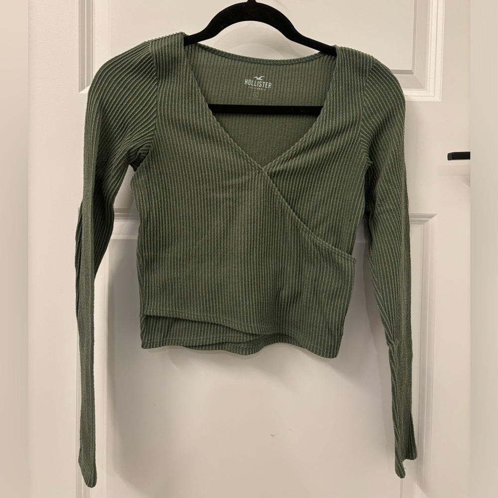 Hollister Long Sleeve Top